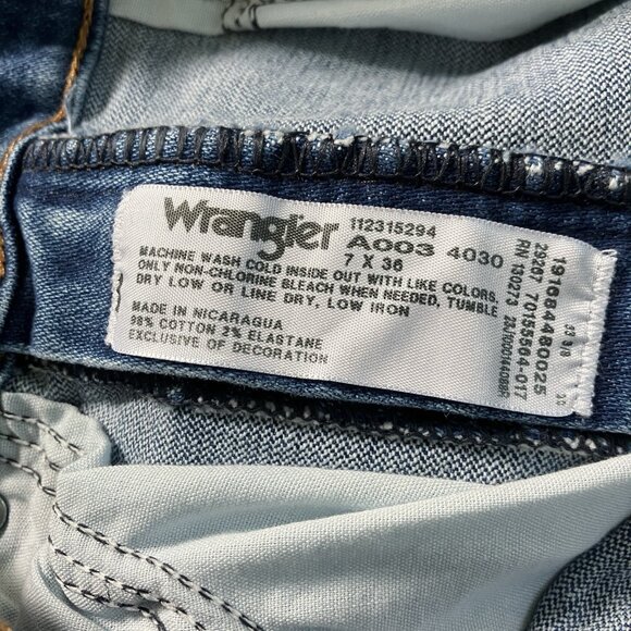Vintage Wrangler Jeans Womens 7x36 Western Cowgirl Rodeo Cowboy Blue Denim Y2K - Picture 5 of 9